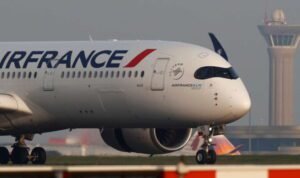 Le Maroc suspend ses liaisons aériennes à destination et en provenance de la France Le Maroc suspend
