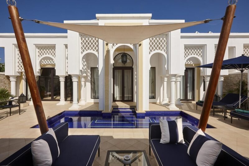 Le Banyan Tree