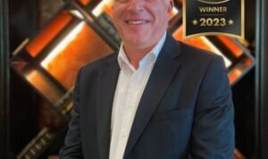 Dominique Dmytryszyn le DG de l’hôtel Hilton Tangier Al Houara figure sur la liste des 100 meilleurs directeurs 2023 Dominique