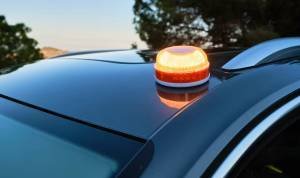 Gyrophare sur voiture à utiliser sur les routes espagnoles dès 2026