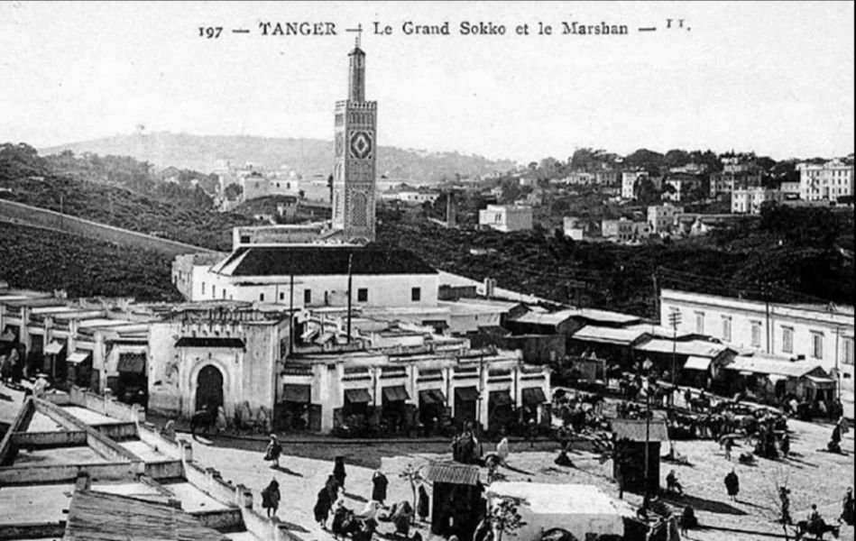 Le Grand Socco et la mosquée Sidi Bouabid, mémoire vivante de Tanger