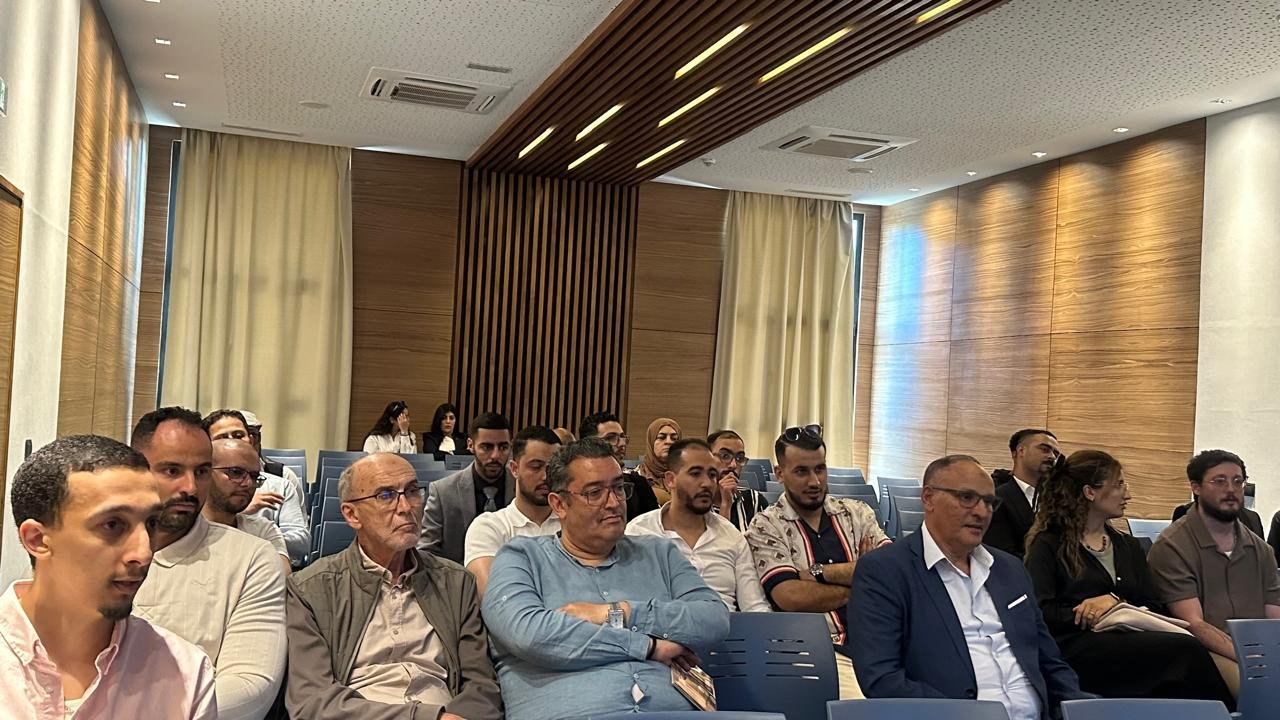 Professionnels, étudiants et passionnés du tourisme présents au Forum de l’hôtellerie et de la restauration à Tanger
