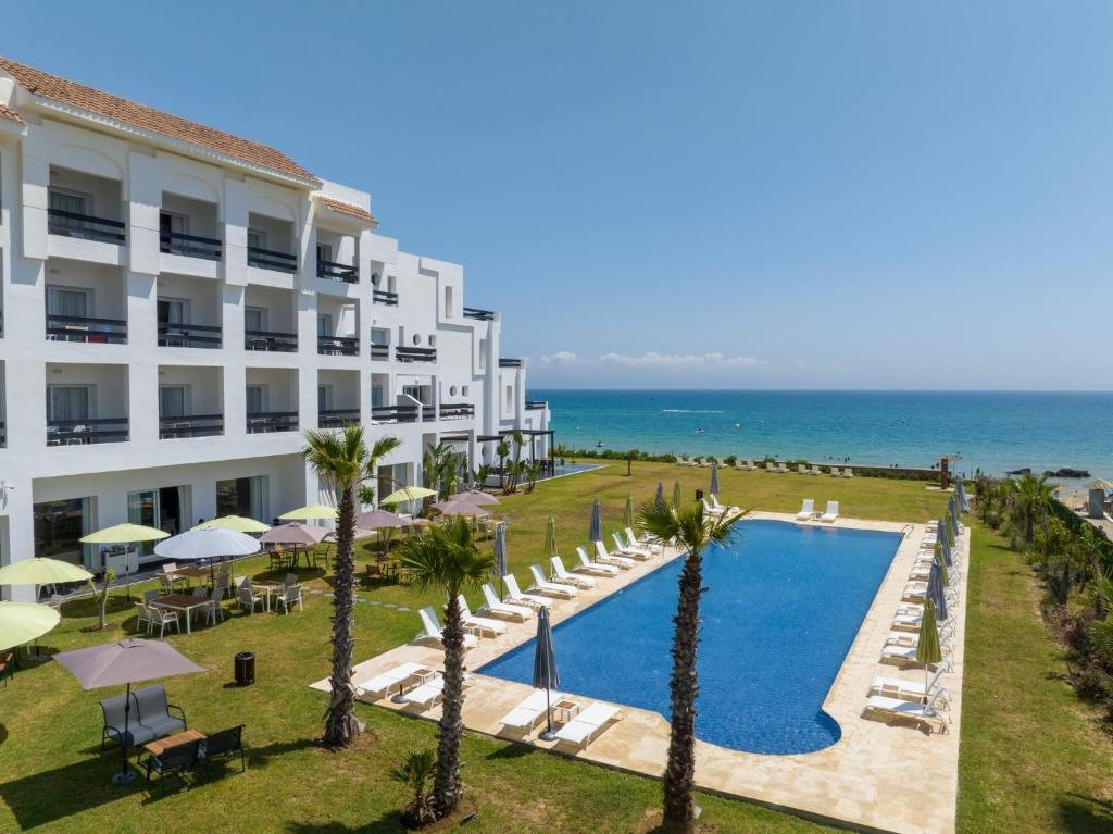 Playa Del Pacha Suites Hotel