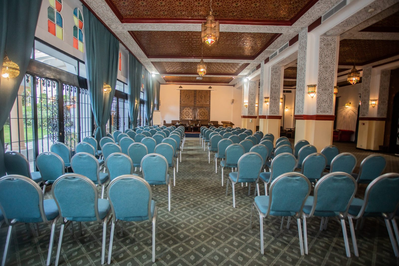 Le Salon El Koubah parmi les salles El Minzah Hotel pour les grands événements.