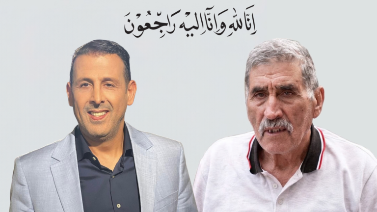 Mustapha Lakhsem aux côtés de son défunt père décédé en Arabie Saoudite.